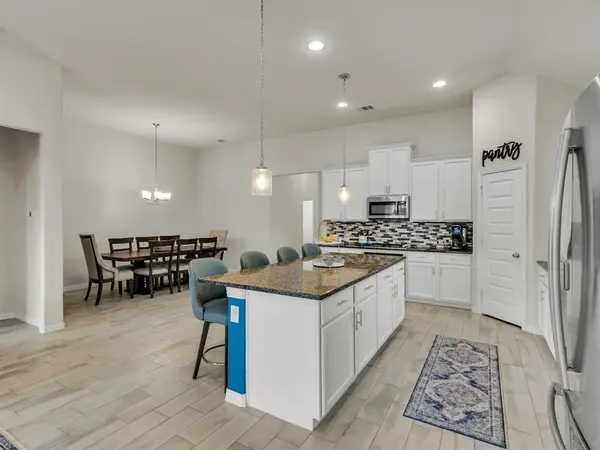 916 Monarch Lane, Celina, TX 75009