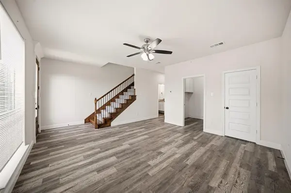 1609 Mignon Drive, Arlington, TX 76010