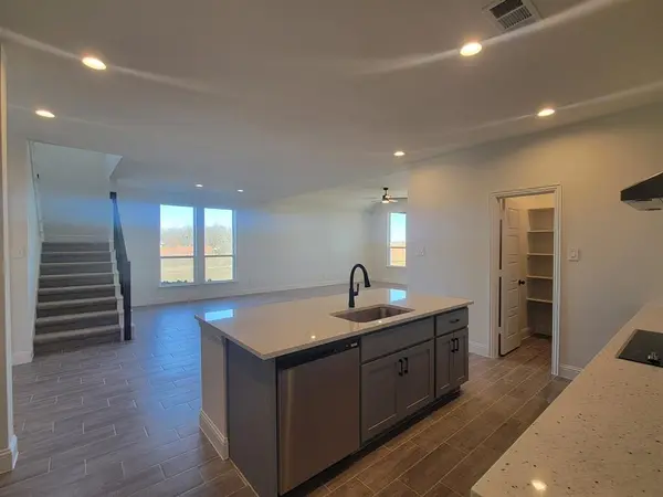 4424 Aralia Drive, Fort Worth, TX 76036