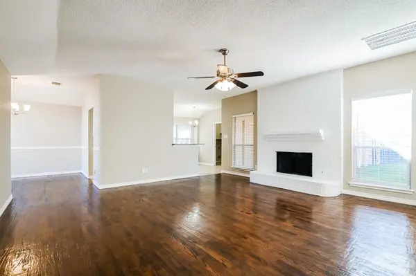 2620 Buck Drive, Mesquite, TX 75181