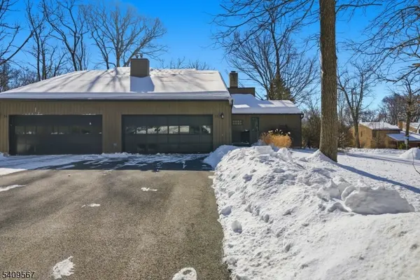 12 Margaret Ter, Sparta Twp., NJ 07871