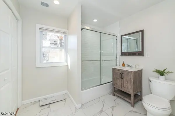 116 Franklin St #2, Bloomfield Twp., NJ 07003