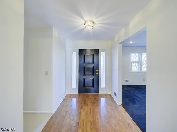 107 Old Farm Rd, Readington Twp., NJ 08889