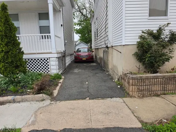 114 Melville Pl, Irvington Twp., NJ 07111