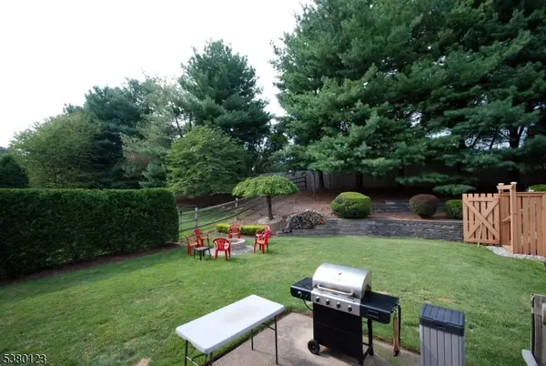 32 Peterson Rd, Hillsborough Twp., NJ 08844