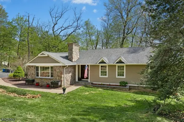 49 Preston Dr, Long Hill Twp., NJ 07933