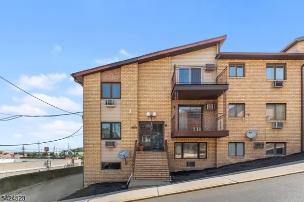 1616 74Th St, North Bergen Twp., NJ 07047