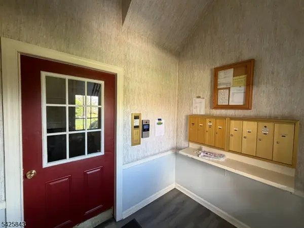 245 Passaic Ave #A27, Passaic City, NJ 07055