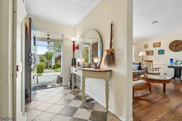 5 Swayze St, West Orange Twp., NJ 07052