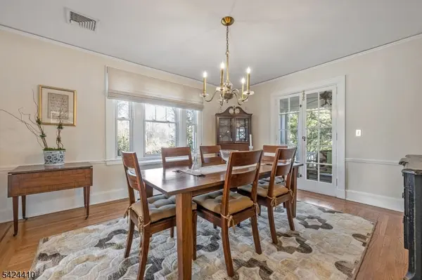 20 Georgian Rd, Morristown Town, NJ 07960