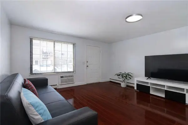 31 Gardenia LN #25, Staten  Island, NY 10314