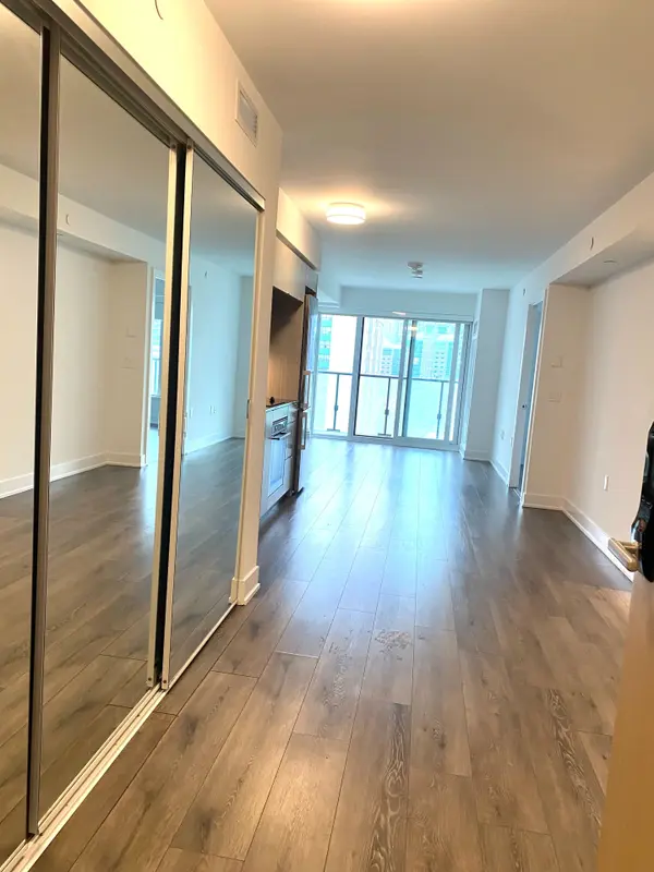 575 Bloor ST E #910, Toronto C08, ON M4X 1J8