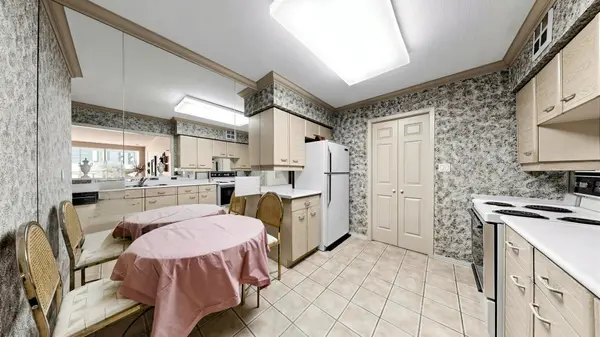 30 Greenfield AVE #610, Toronto C14, ON M2N 6N3