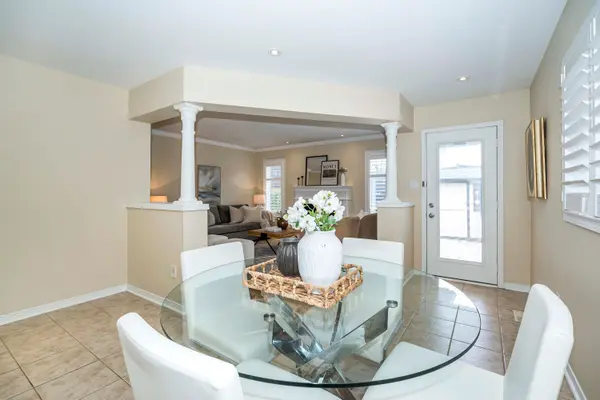 107 Mackey DR, Whitby, ON L1P 1R5