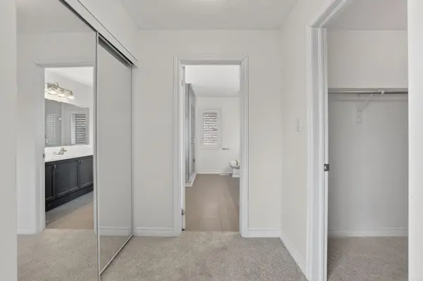 82 Lampkin ST, Georgina, ON L0E 1R0