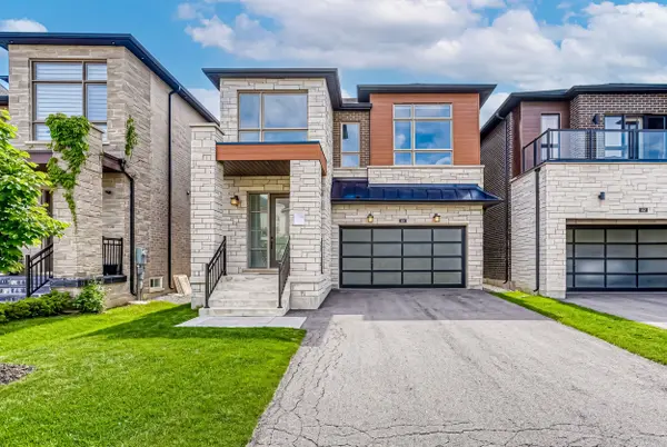 40 Meteorite ST, Richmond Hill, ON L4C 4L9