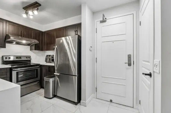 310 Red Maple RD #602, Richmond Hill, ON L4C 0T7