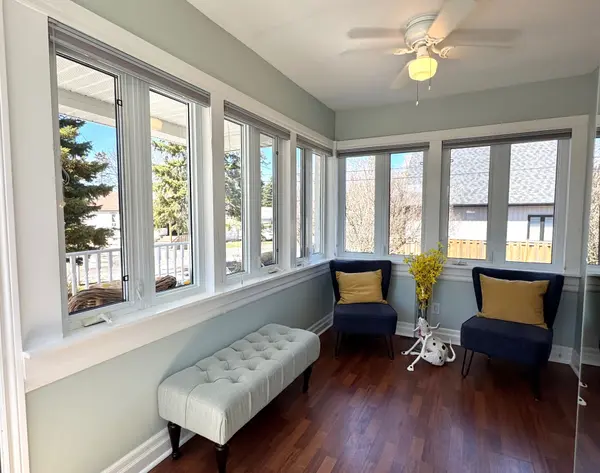 3 Melody LN, Georgina, ON L0E 1L0