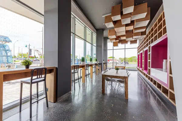 10 Rouge Valley DR W #1412, Markham, ON L6G 0G9