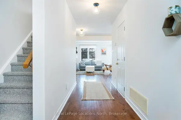 53 Barr ST, Collingwood, ON L9Y 0E7