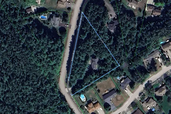 29 Robert BLVD, Springwater, ON L0L 1V0