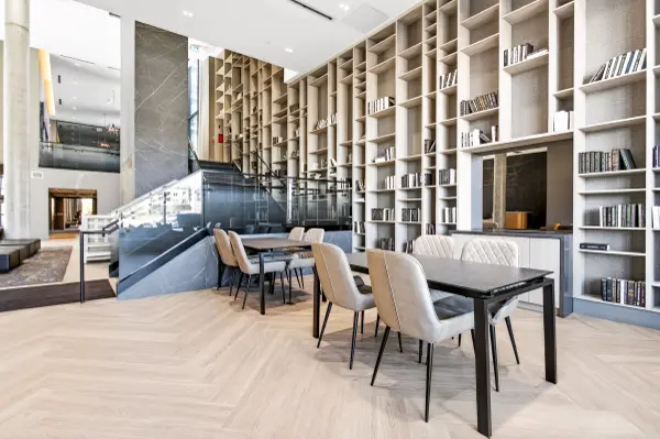 2450 OLD BRONTE RD #452, Oakville, ON L6M 5P6