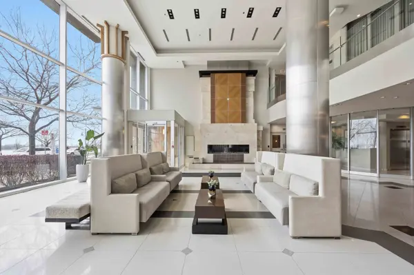 58 Marine Parade DR #215, Toronto W06, ON M8V 4G1