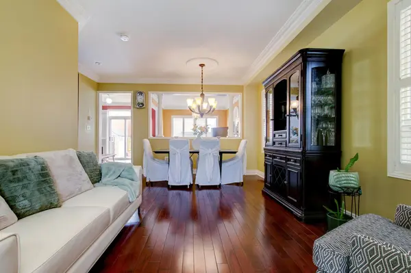 47 Cape Dorset CRES, Brampton, ON L6R 3K9