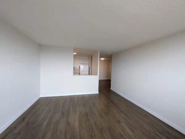 6719 Glen Erin DR #601, Mississauga, ON L5N 3S6