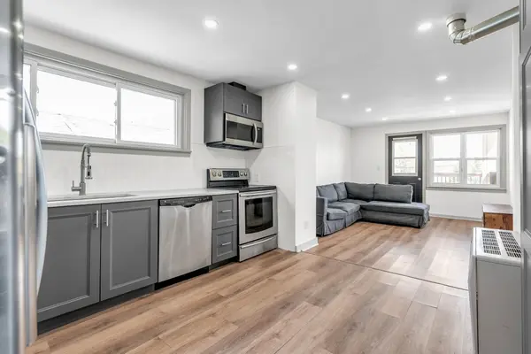 334-336 Eleventh ST E, Cornwall, ON K6H 2Y7