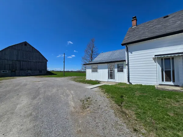 2758 28 HWY, Douro-dummer, ON K0L 2H0