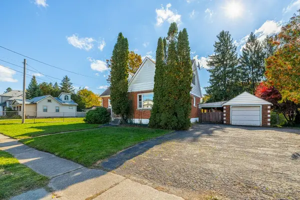 6532 MURRAY ST, Niagara Falls, ON L2G 2K7