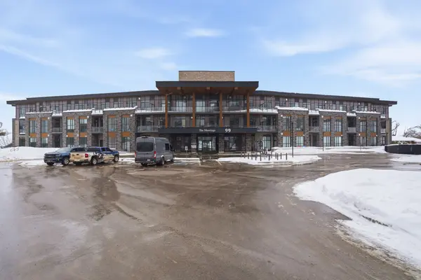 99 Louisa ST #206, Kawartha Lakes, ON K0M 1N0