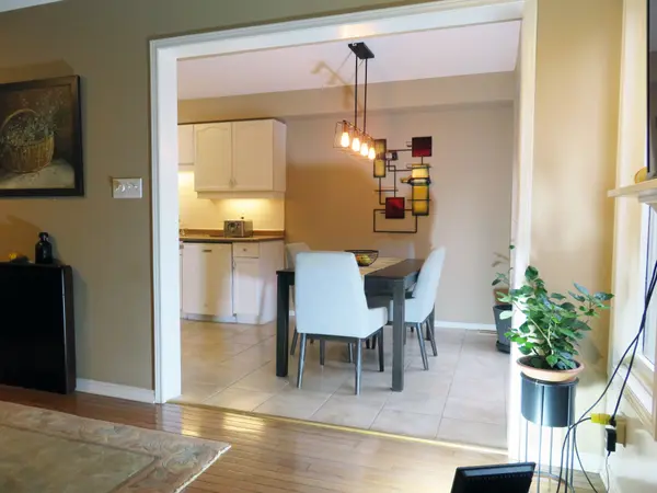 505 Proudfoot LN #25, London North, ON N6H 5N8