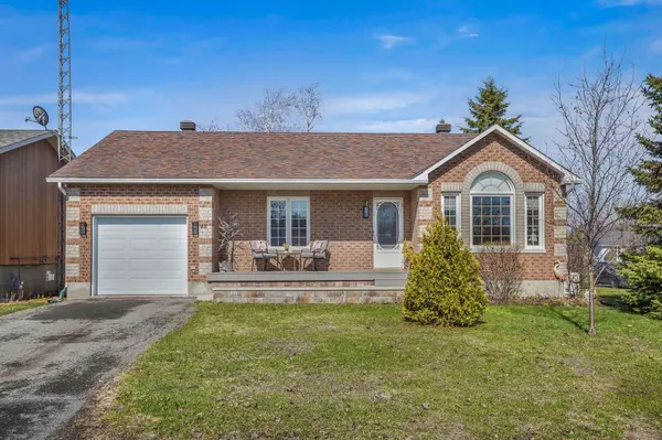 48 Stephens ST, Champlain, ON K0B 1R0
