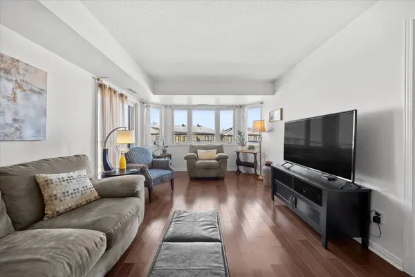 1931 St. Joseph BLVD #307, Orleans - Convent Glen And Area, ON K1C 0A3