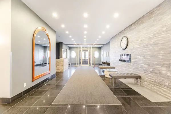 135 James ST S #1605, Hamilton, ON L8P 2Z6