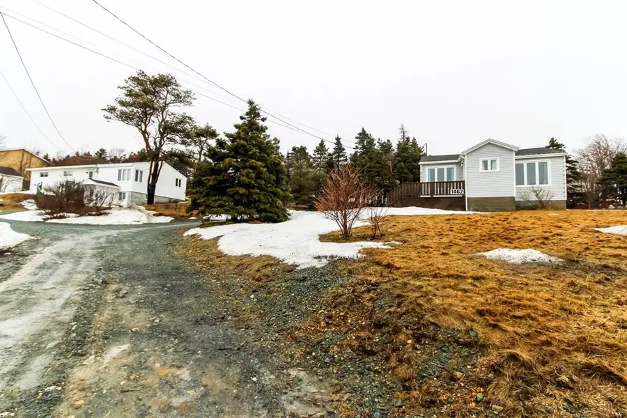 1462 Topsail Road, Paradise, NL A1L1l2