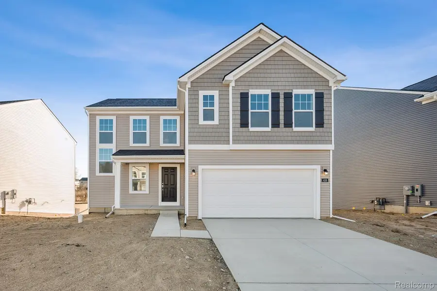 416 Hidden River, Holly Township, MI 48442