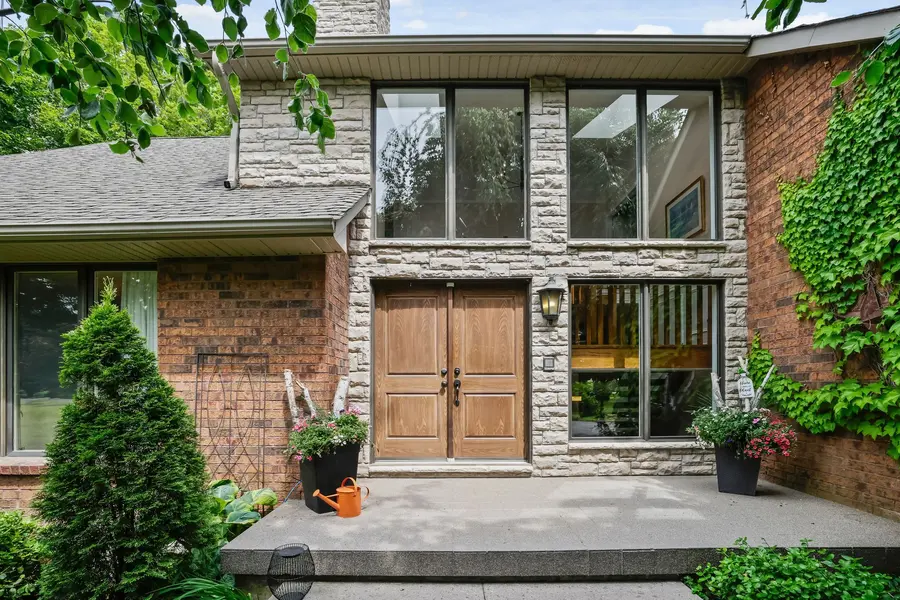 3255 Pollard RD, Clarington, ON K0L 2W0