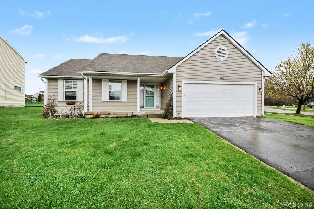 702 Dewars ST, Marion Township, MI 48843