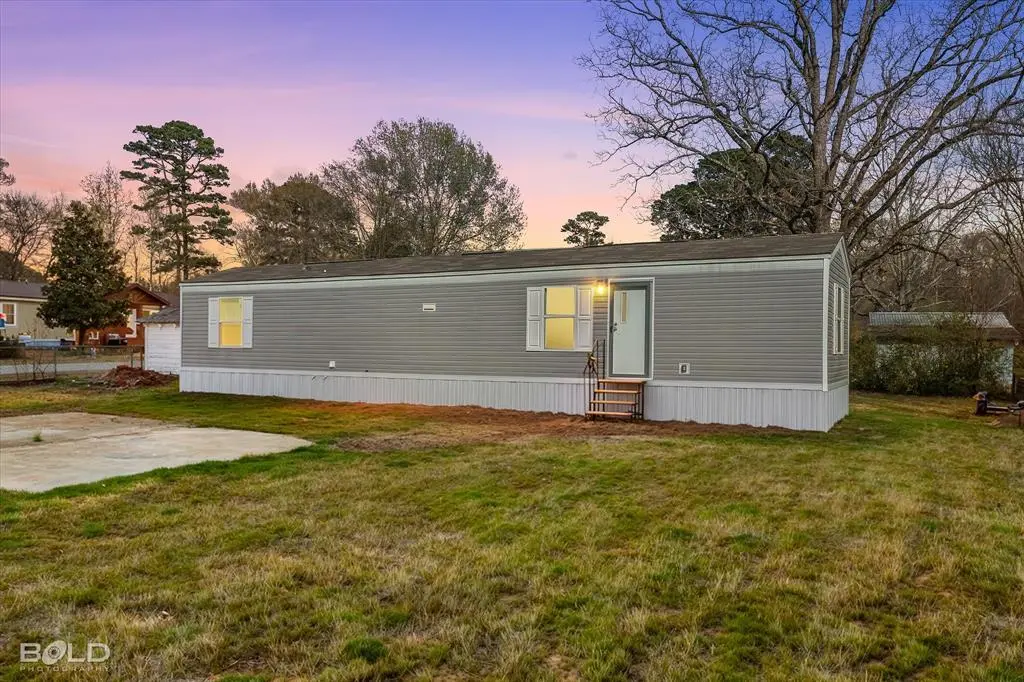 1197 Wafer Road, Haughton, LA 71037