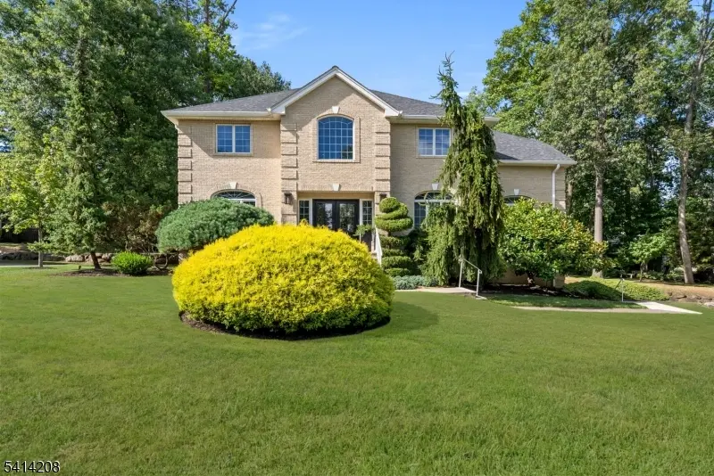 9 Woodland Ct, Wayne Twp., NJ 07470