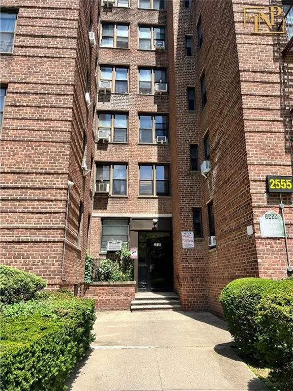 2555 Batchelder ST #1J, Brooklyn, NY 11235
