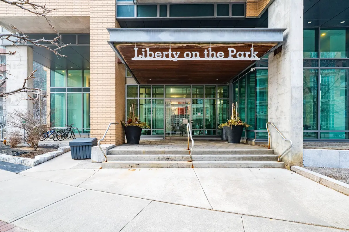 69 Lynn Williams ST #903, Toronto C01, ON M6K 3R7