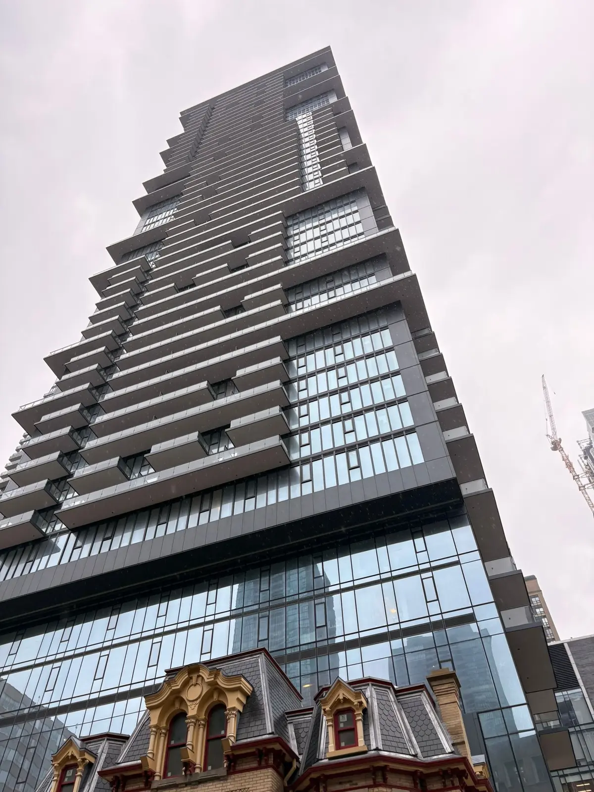 634 Church ST #2102, Toronto C08, ON M4Y 0G9