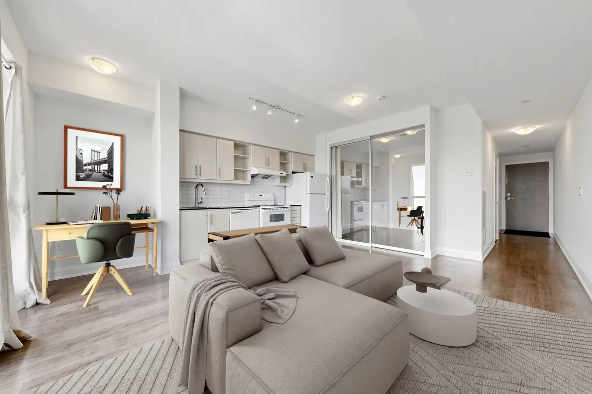 160 Vanderhoof AVE #607, Toronto C11, ON M4G 0B7