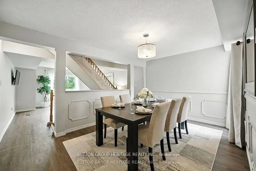 601 Galahad DR #29, Oshawa, ON L1K 1L9