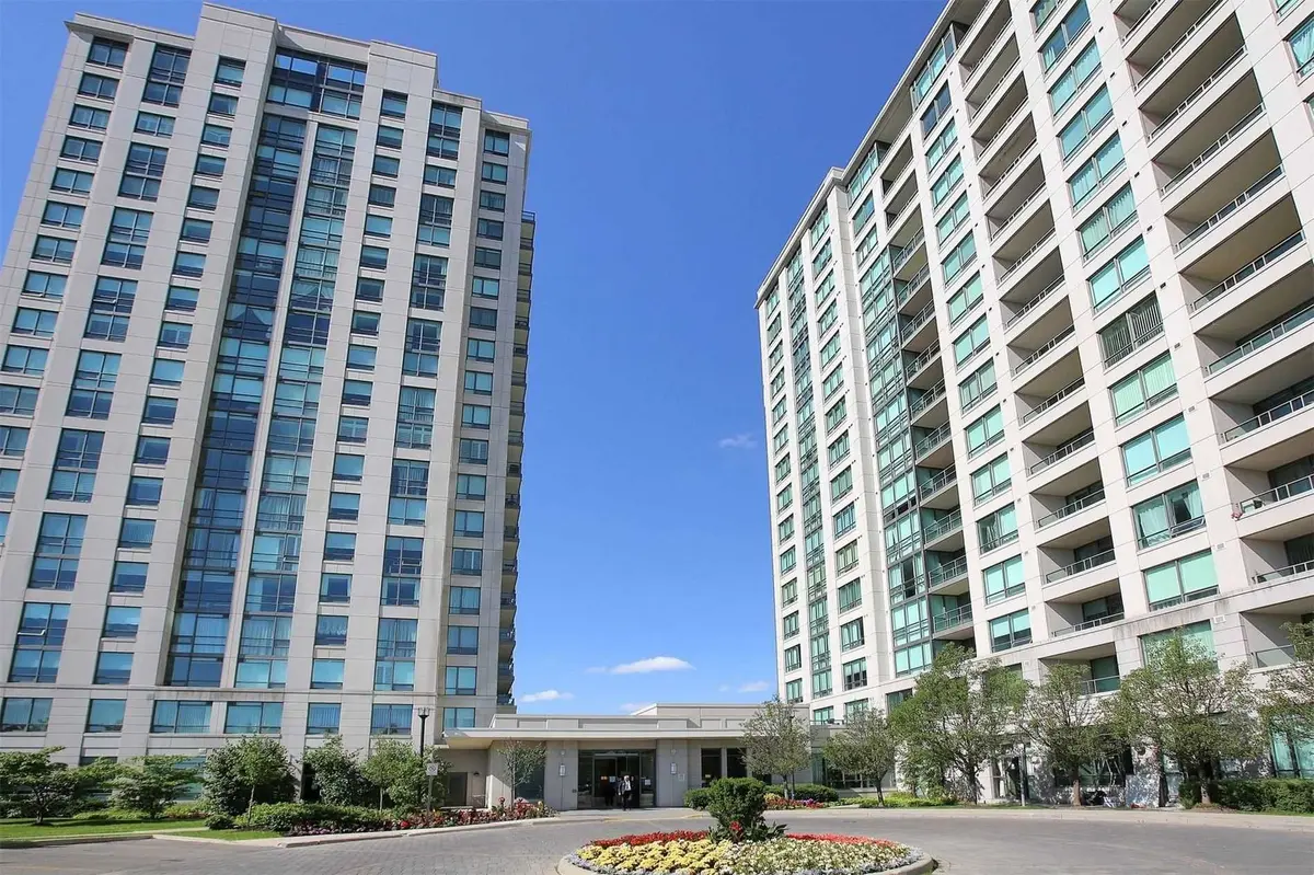 88 Promenade CIR #403, Vaughan, ON L4J 9A4