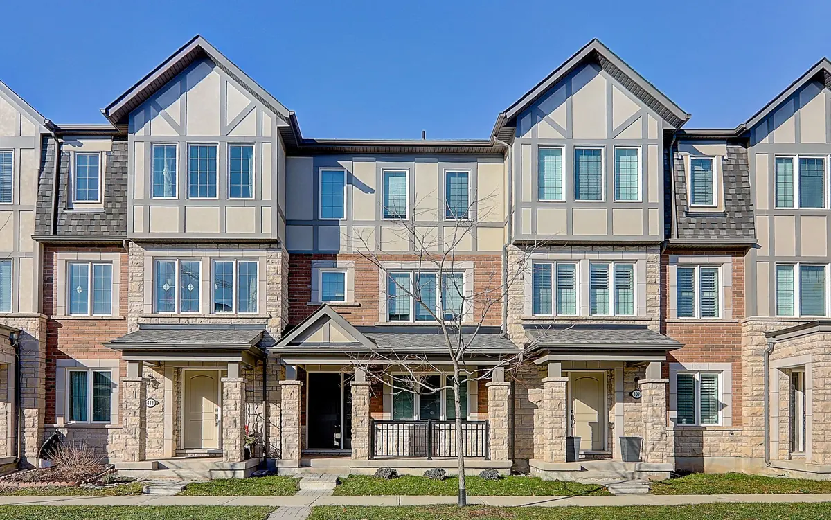 409 Switchgrass ST, Oakville, ON L6M 4M2